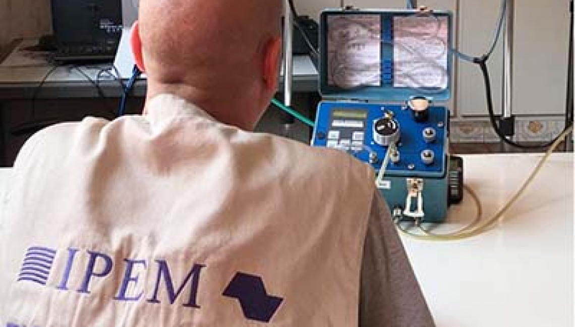 Ipem-SP verifica aparelhos de medir pressão arterial e balanças da Notre Dame Intermédica Saúde de São Bernardo do Campo