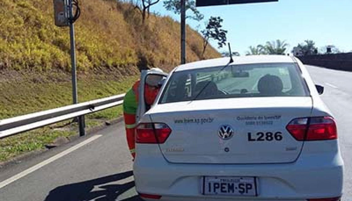 Ipem-SP verifica radares na Rodovia Presidente Dutra em Lorena, Guaratinguetá e Taubaté