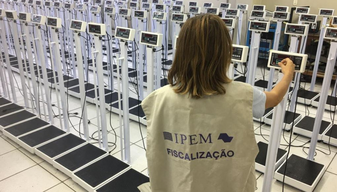 Ipem-SP verifica balanças no fabricante em Araçatuba