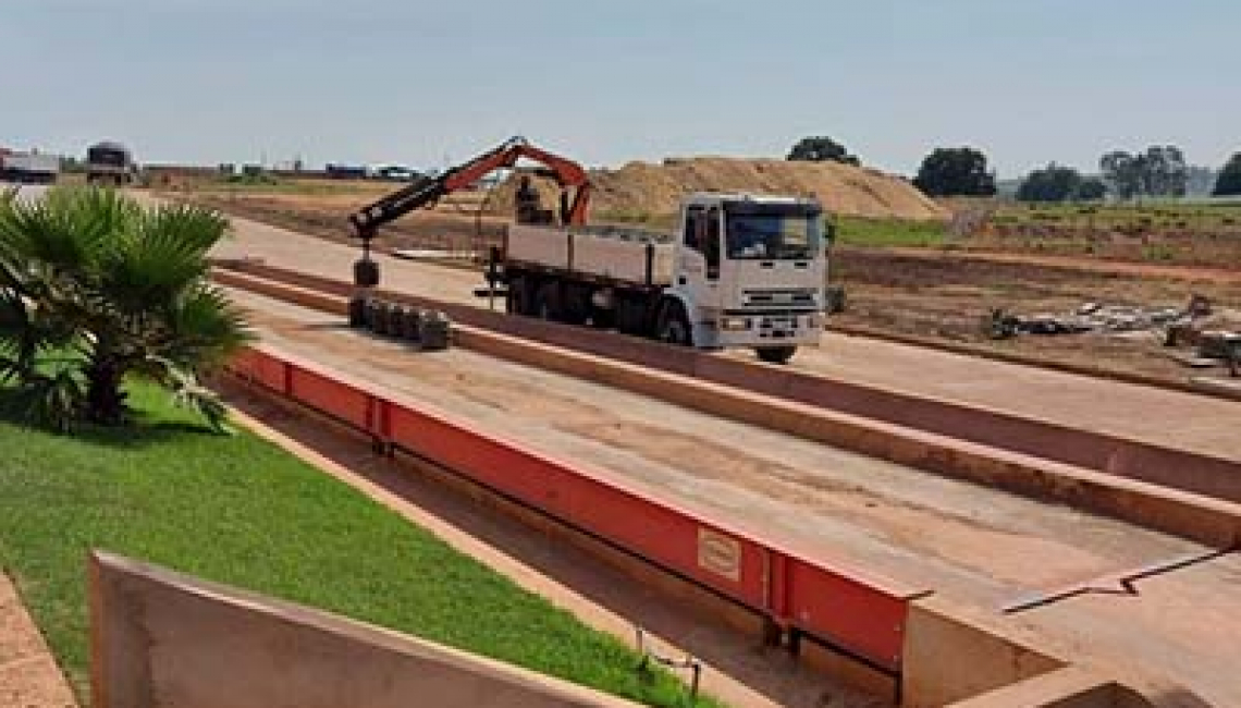 Ipem-SP verifica balança rodoviária em Presidente Bernardes