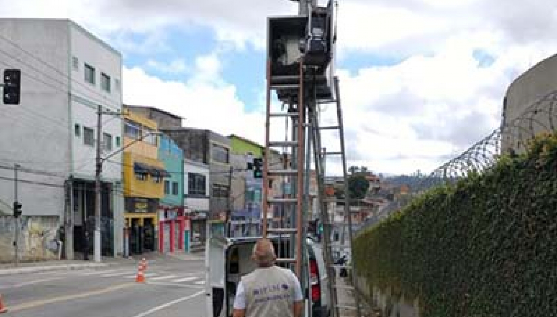 Ipem-SP verifica radar em Guarulhos
