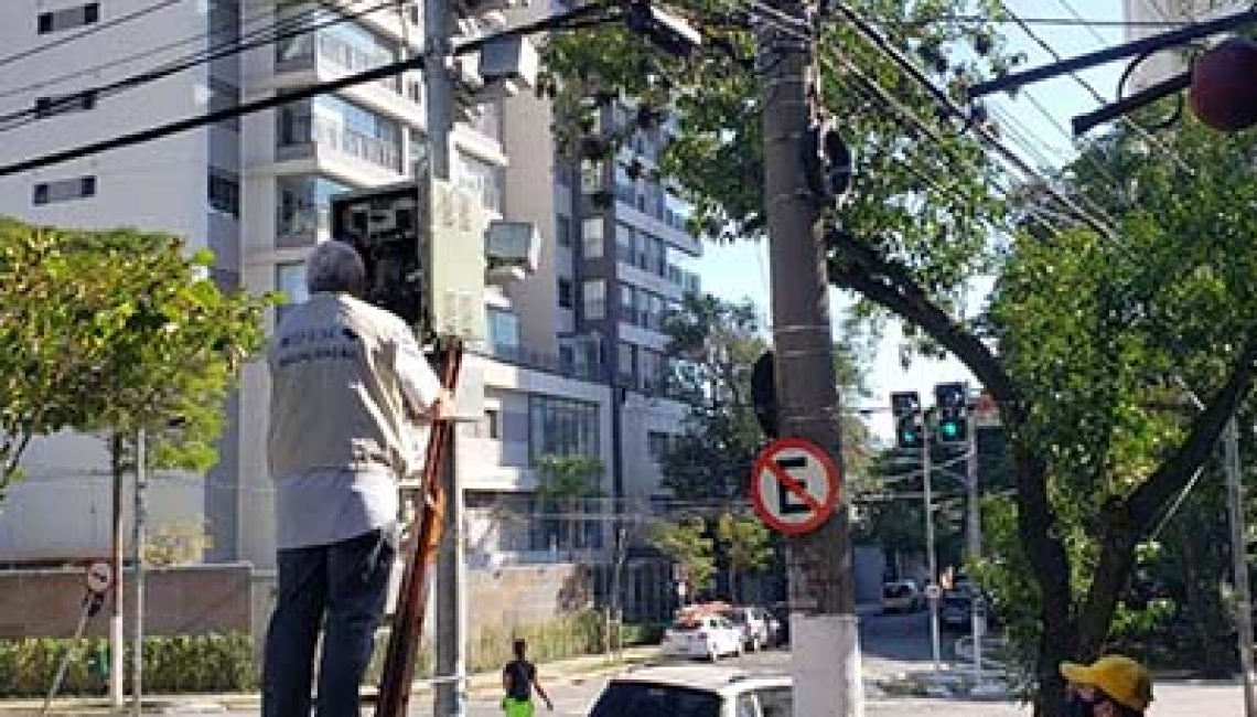 Ipem-SP valida radares na Avenida Pompeia, zona oeste da capital