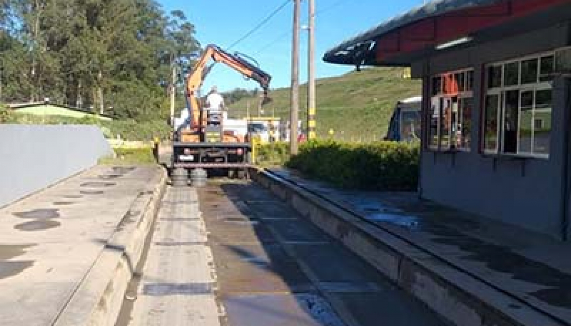 Ipem-SP verifica balança rodoviária em Guarulhos