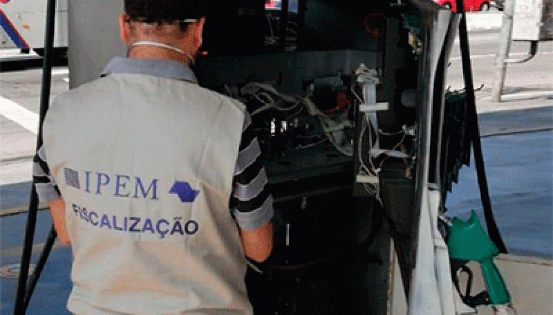 Ipem-SP faz blitz em postos de combustíveis da capital, interior e litoral