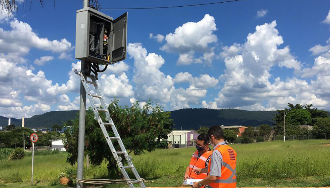 Ipem-SP verifica radar em Cabreúva 