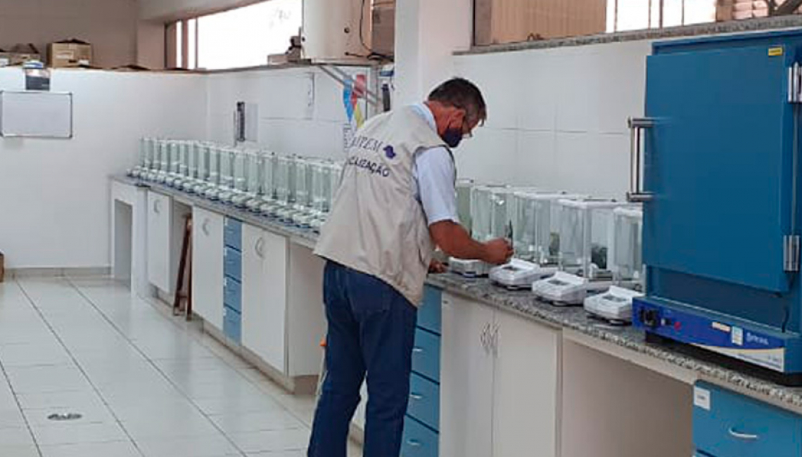 Ipem-SP verifica balanças no fabricante em Santa Barbara D’Oeste 
