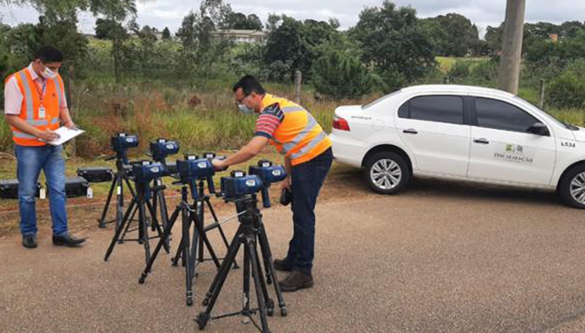 Ipem-SP verifica radares estáticos em Araçoiaba da Serra 