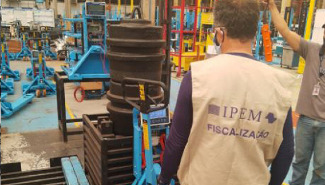 Ipem-SP verifica balanças no fabricante em Cravinhos      