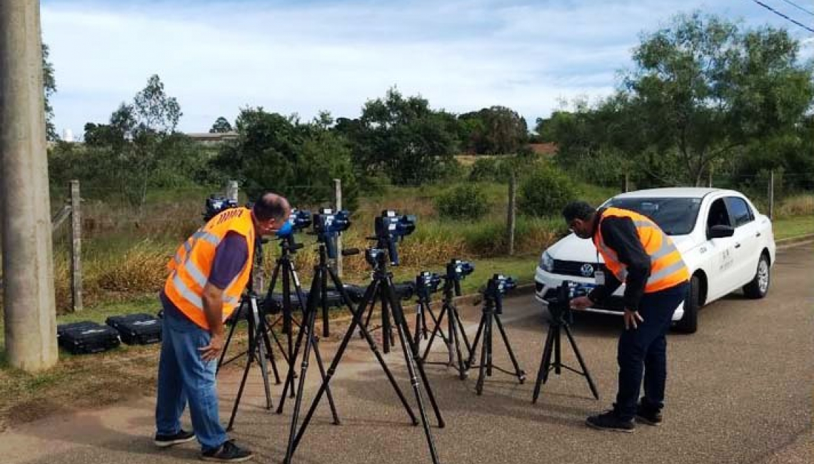 Ipem-SP verifica radares estáticos do Departamento de Estradas de Rodagem em Araçoiaba da Serra 