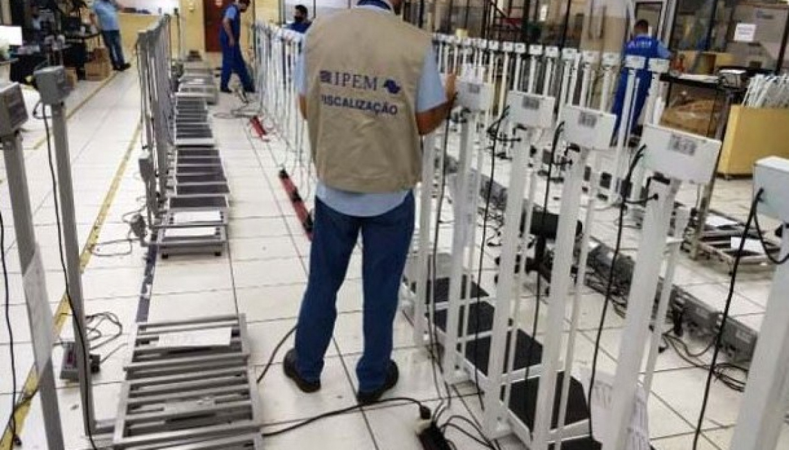 Ipem-SP verifica balanças no fabricante em Araçatuba 