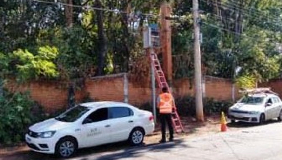 Ipem-SP verifica radares na avenida Manoel de Abreu, em Araraquara