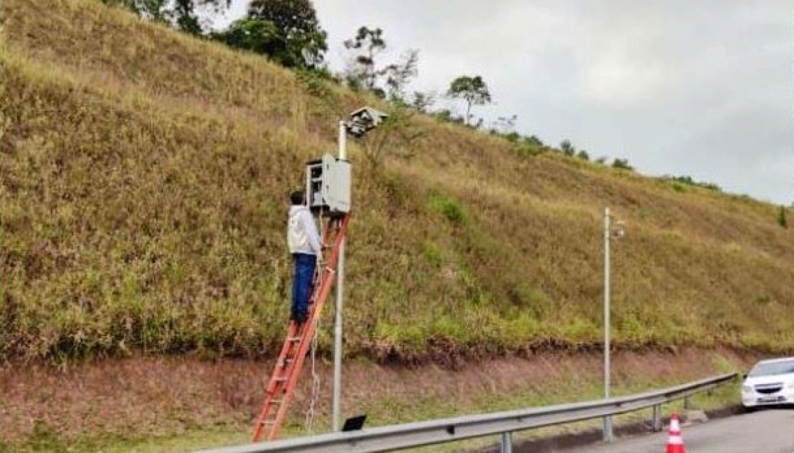 Ipem-SP verifica radares no Rodoanel Mario Covas, em São Bernardo do Campo
