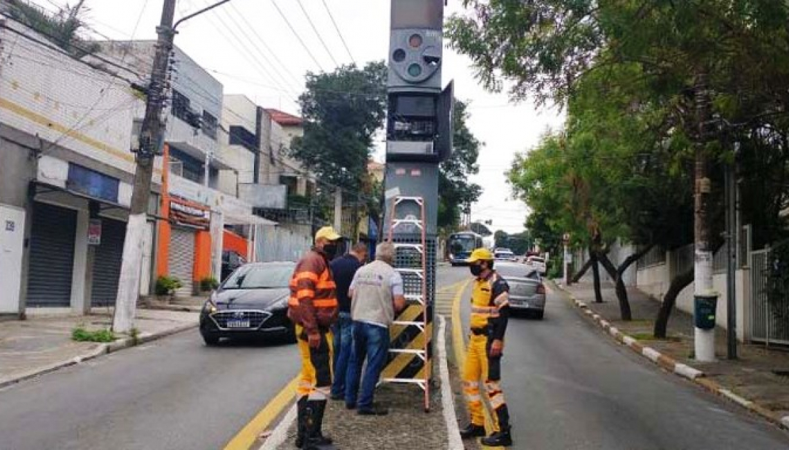 Ipem-SP verifica radar em Santana, zona norte da capital