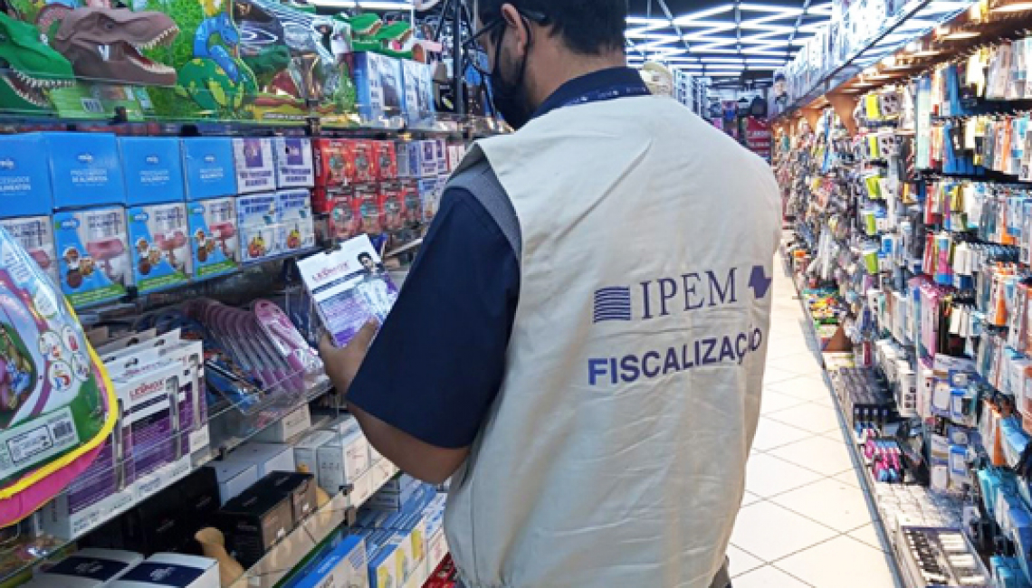 Operação "Dia dos Pais" do Ipem-SP encontra irregularidades em 4,9% dos produtos fiscalizados