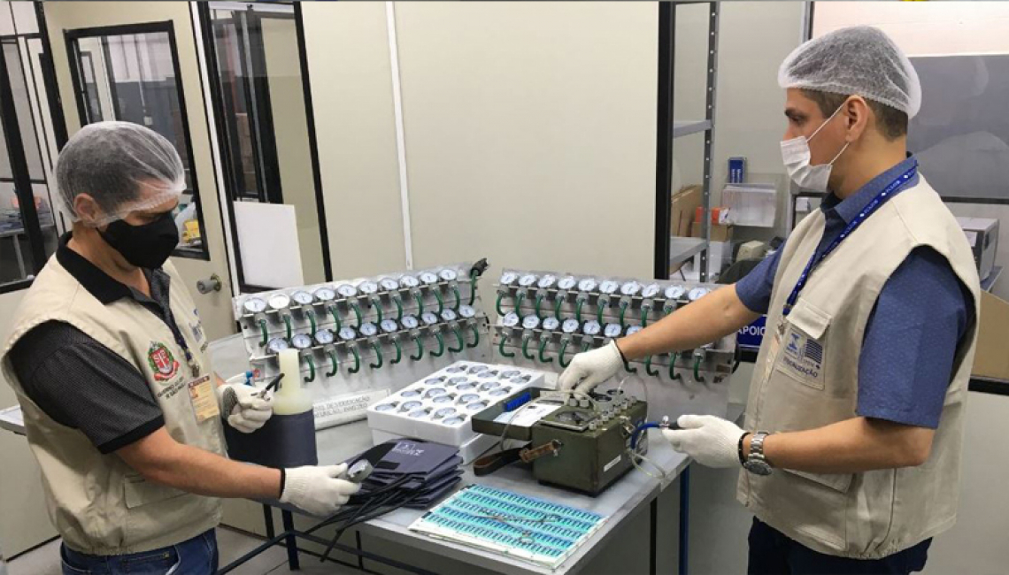 Ipem-SP verifica aparelhos de medir pressão arterial utilizados em hospitais no fabricante em Itupeva  