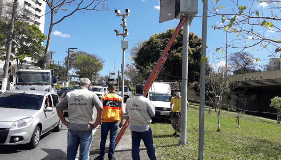 Ipem-SP verifica radares em São Bernardo do Campo 