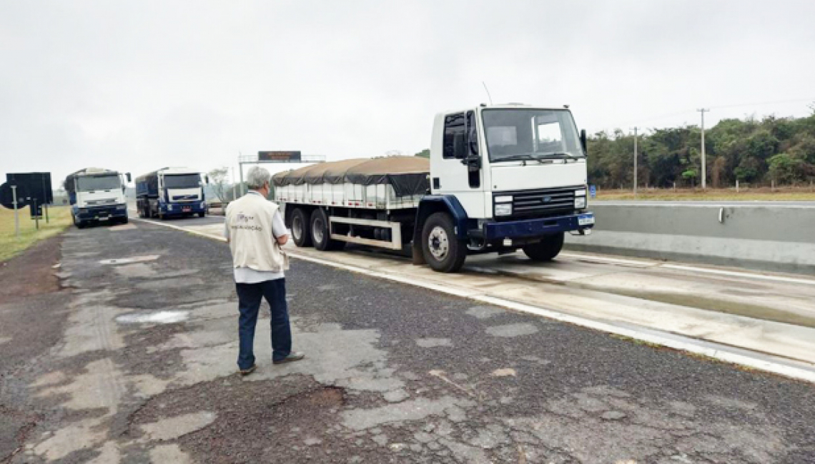 Ipem-SP verifica balança dinâmica na Rodovia SP 310, em Corumbataí