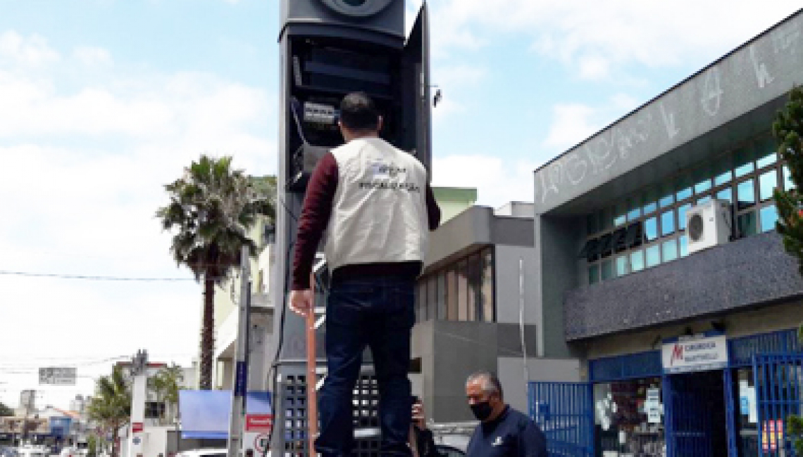 Ipem-SP verifica radares nas avenidas Nova Cantareira e Ultramarino, zona norte da capital 