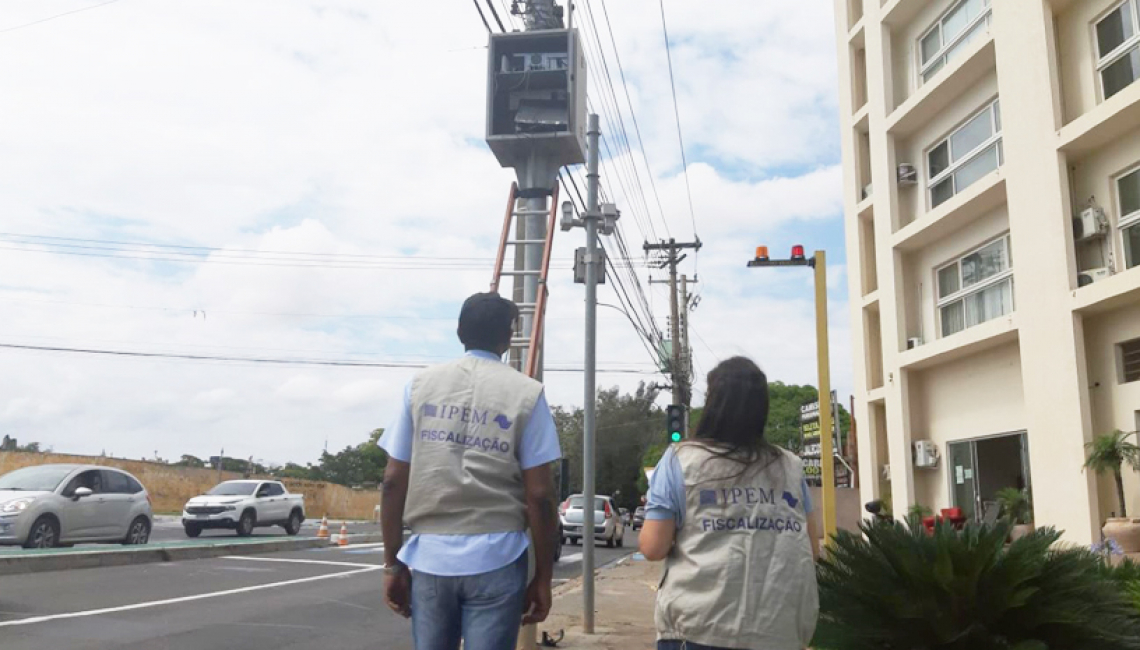 Ipem-SP verifica radar em São Carlos 