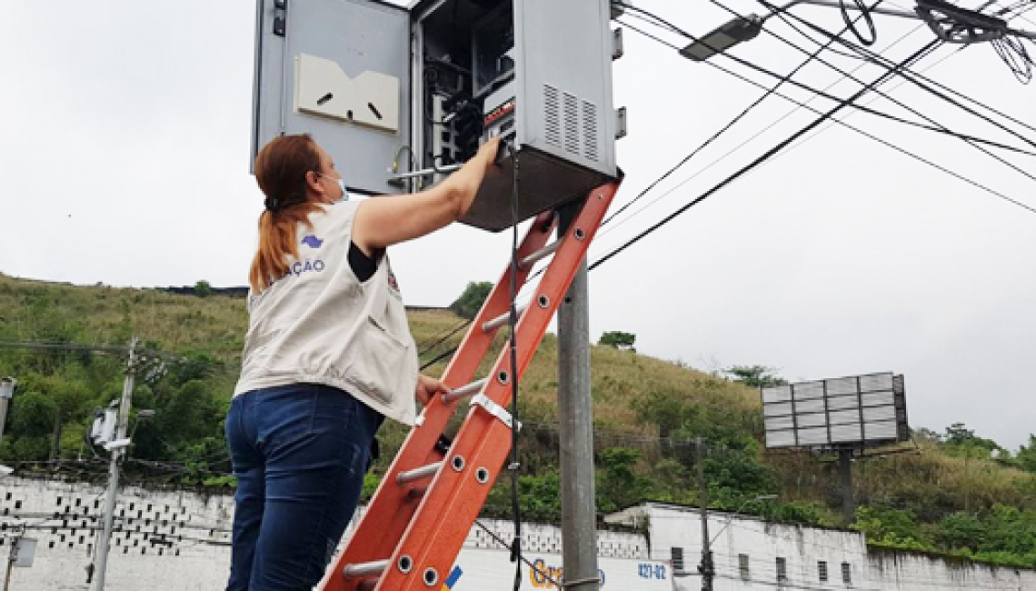 Ipem-SP verifica radares em Santos 