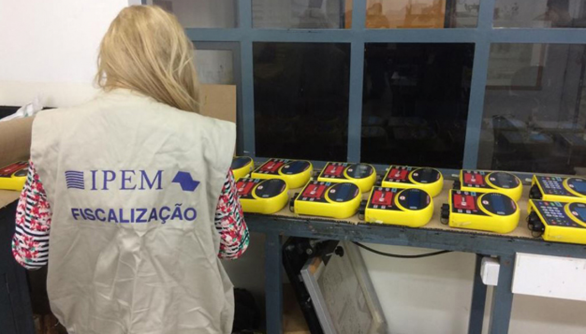 Ipem-SP verifica balanças no fabricante em Dracena   