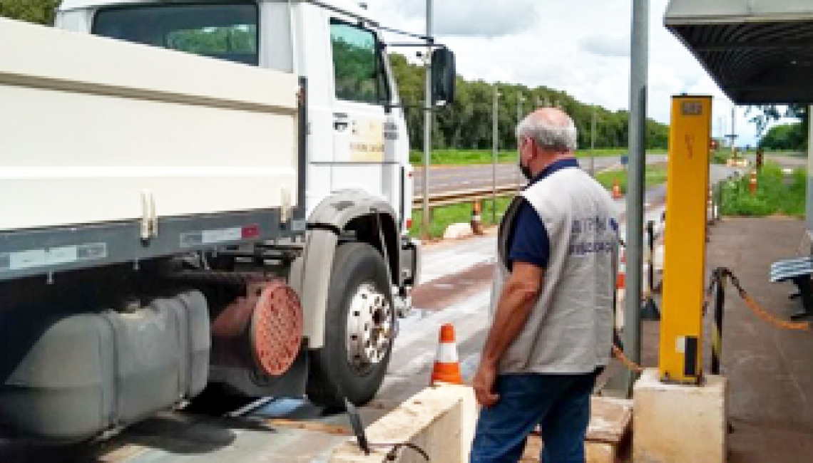 Ipem-SP verifica balanças dinâmicas nas rodovias SP 326 e SP 425, em Barretos