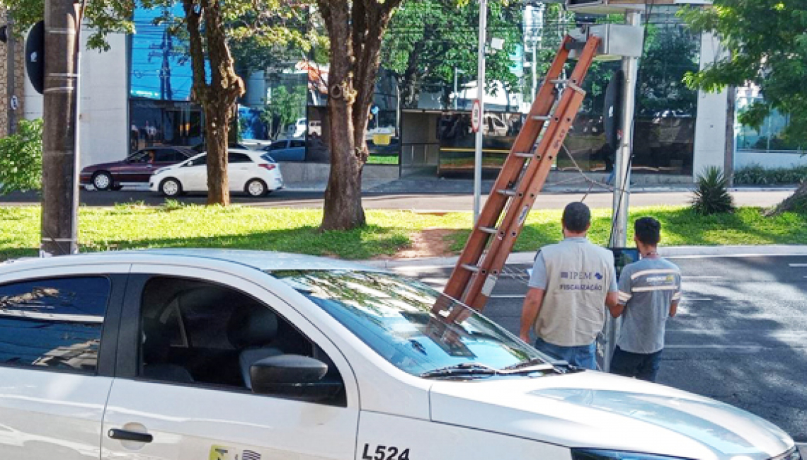 Ipem-SP verifica radar em Bauru 