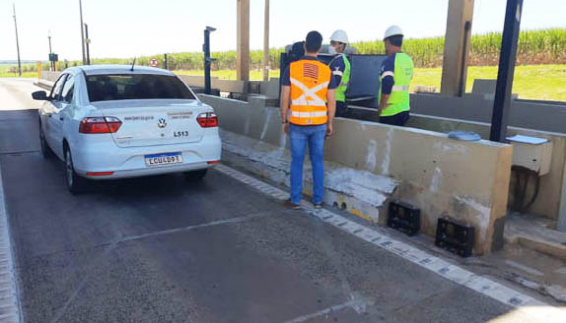 Ipem-SP verifica radar na rodovia Anhanguera, em Santa Rita do Passa Quatro