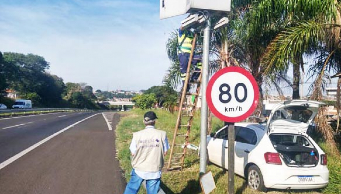 Ipem-SP verifica radar na rodovia SP 294, em Marília