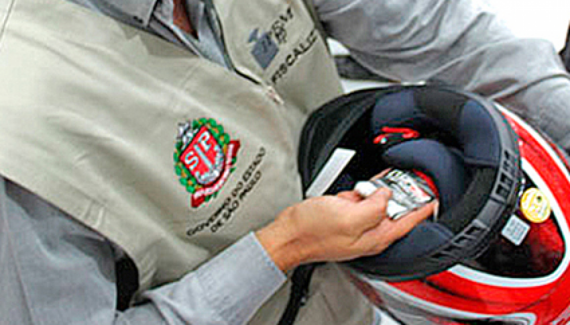 Ipem-SP alerta sobre a compra e uso do capacete