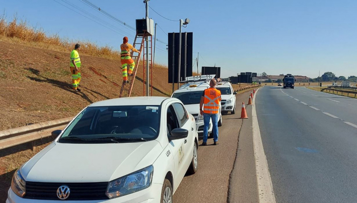 Ipem-SP verifica radar na rodovia SP 330, em Cordeirópolis