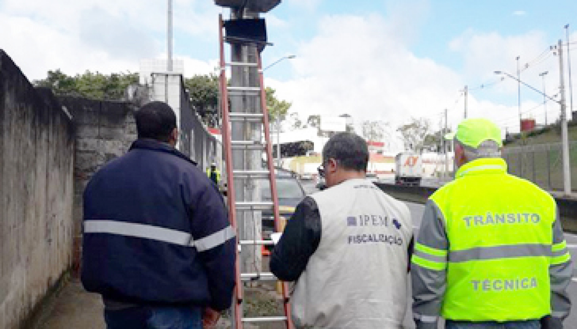 Ipem-SP verifica radar em São Bernardo do Campo