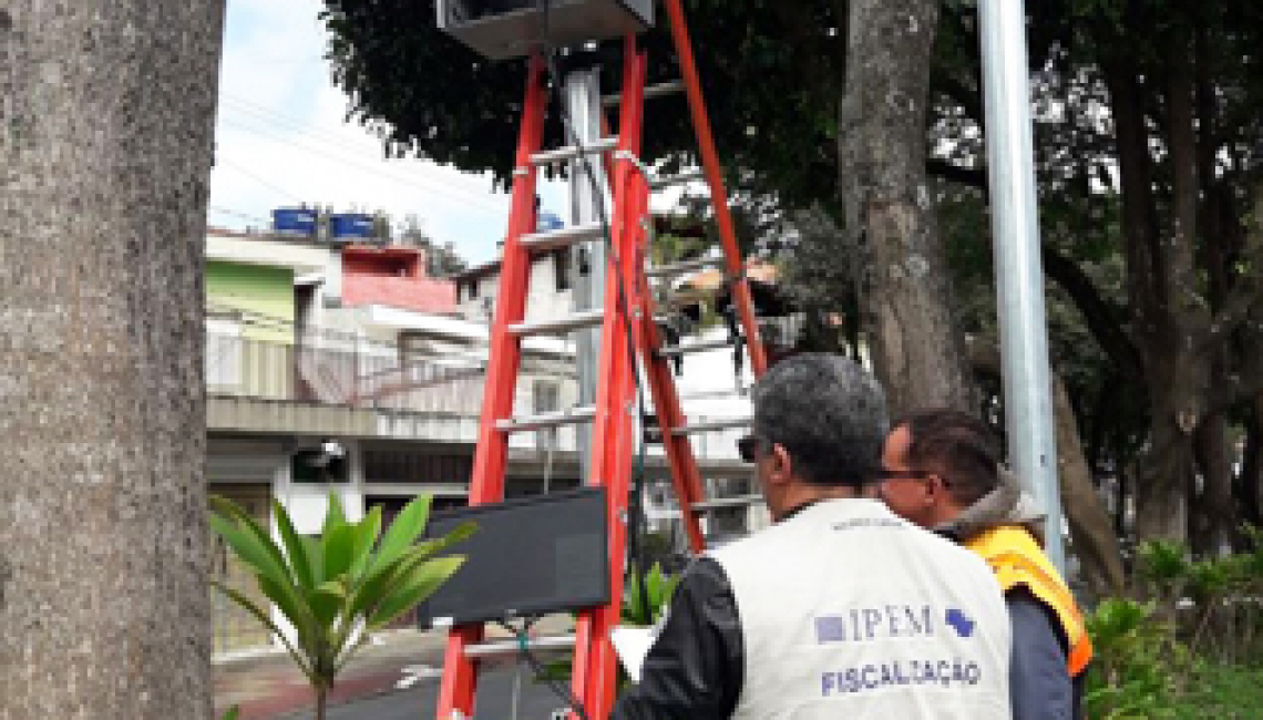 Ipem-SP verifica radar em São Caetano do Sul