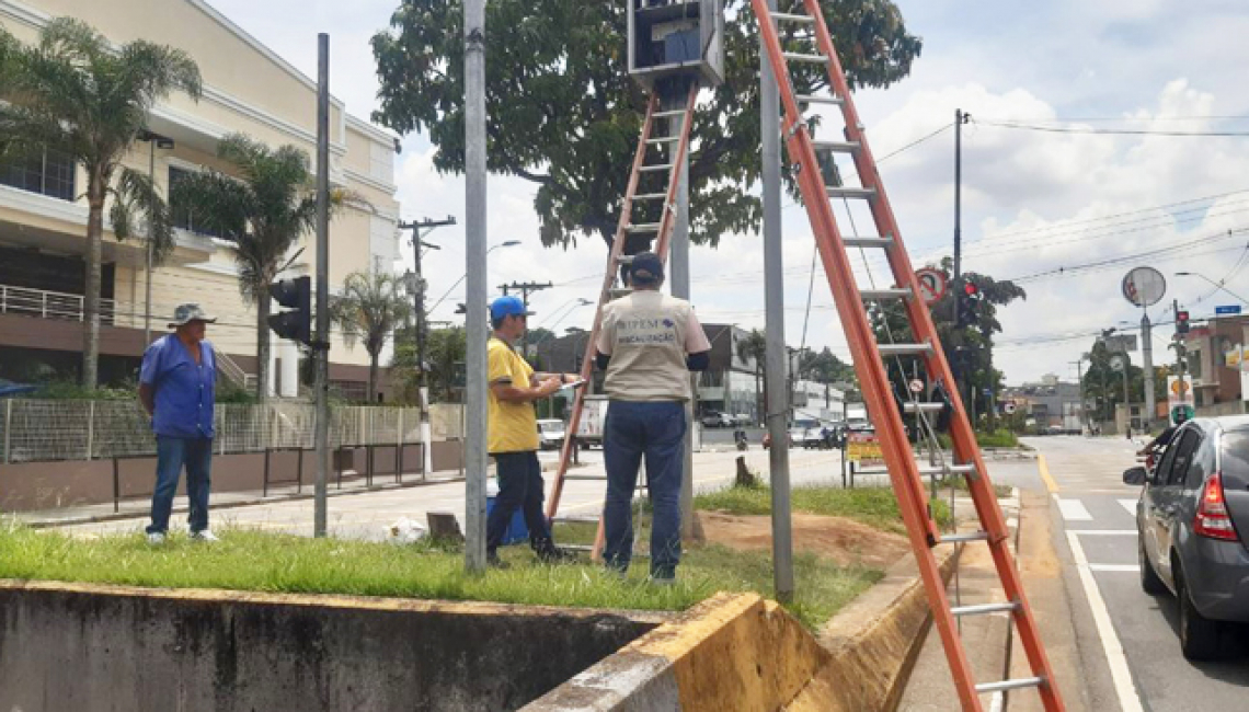 Ipem-SP verifica radar em Diadema