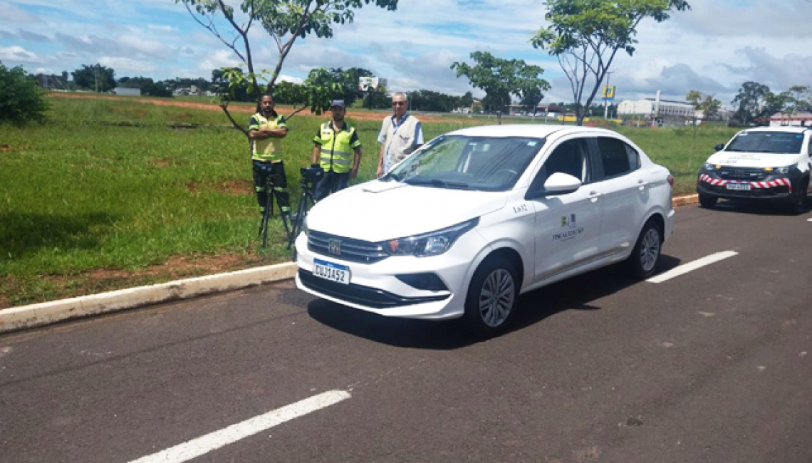 Ipem-SP verifica radares estáticos da concessionária Ecovias, em Marília