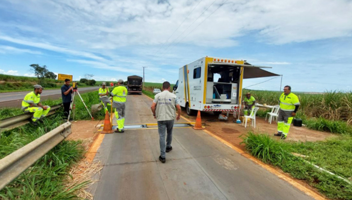 Ipem-SP verifica balanças dinâmicas nas rodovias SP 322 e SP 373, em Olímpia e Miguelópolis