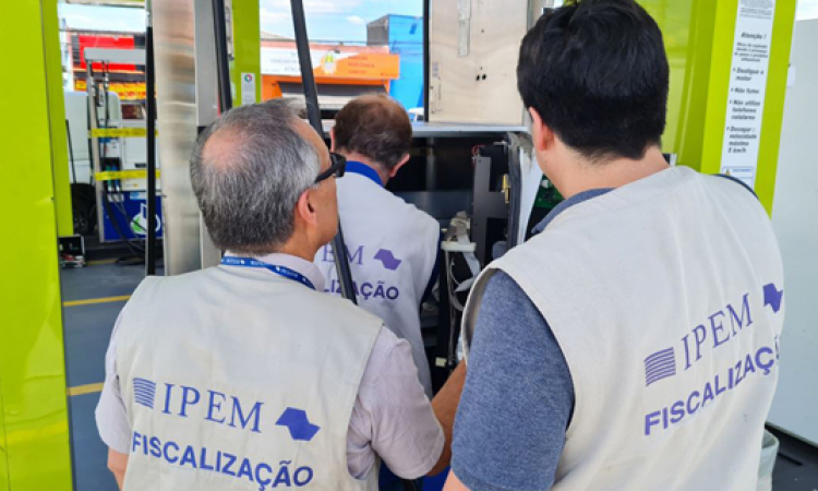 Na Capital, Operação Olhos de Lince do Ipem-SP autua 100% dos postos de combustíveis fiscalizados