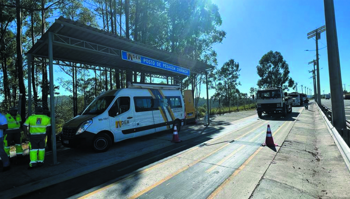 Ipem-SP verifica balança dinâmica na rodovia SP 332, em Franco da Rocha