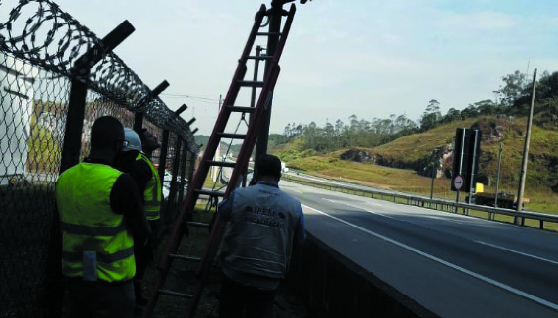 Ipem-SP verifica radar no Rodoanel Mario Covas, em Ribeirão Pires