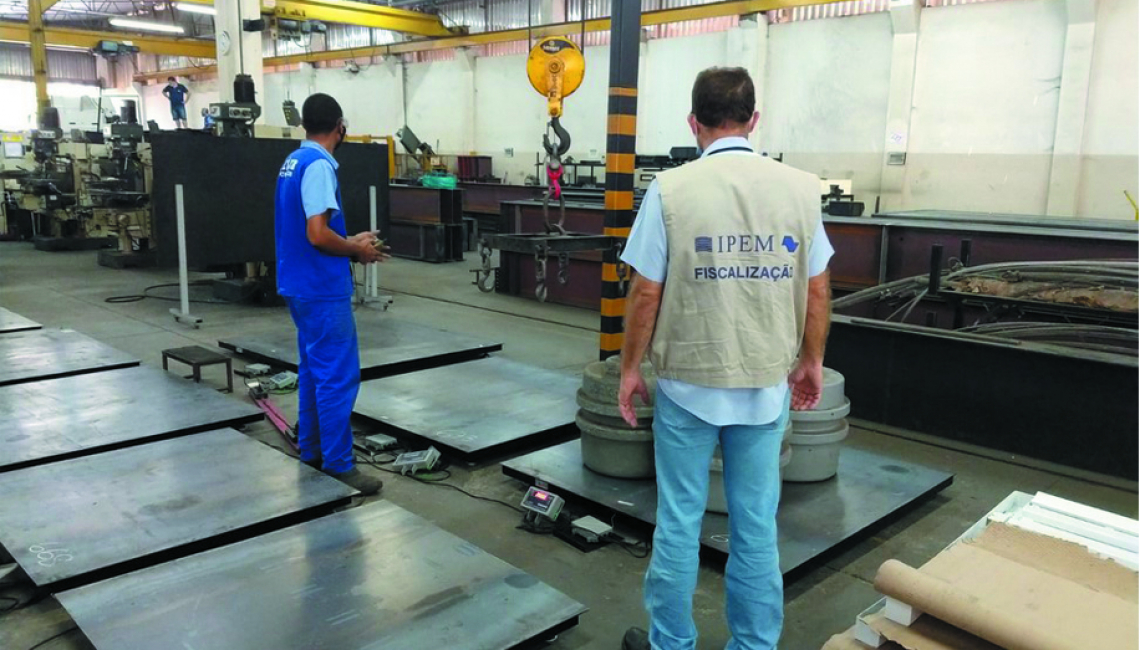 Ipem-SP verifica balanças no fabricante em Araçatuba