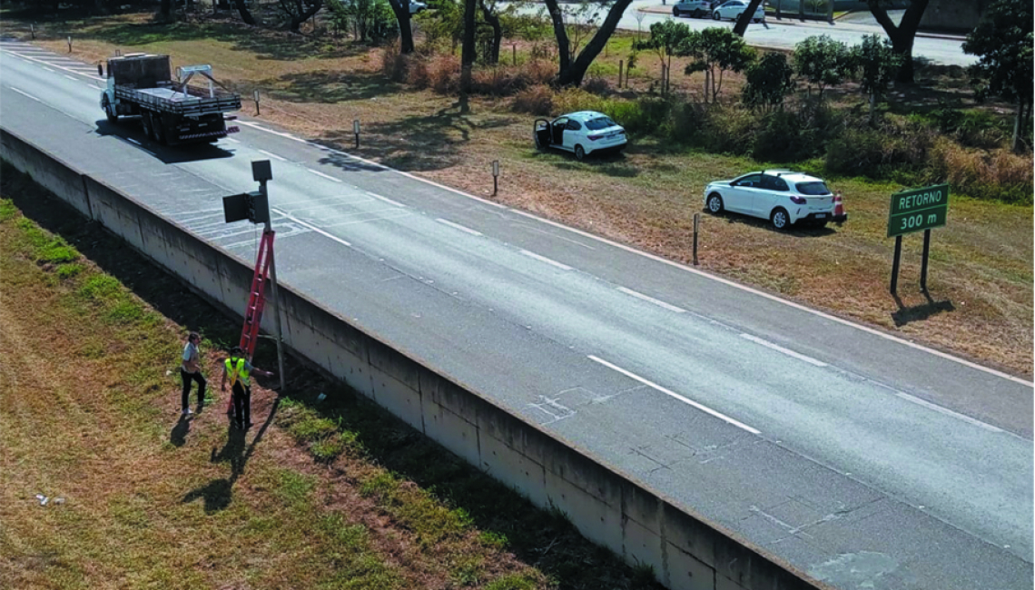Ipem-SP verifica radar na rodovia SP 330, em Porto Ferreira