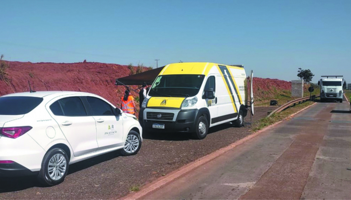 Ipem-SP verifica balança dinâmica na rodovia SP 425, em Pirapozinho