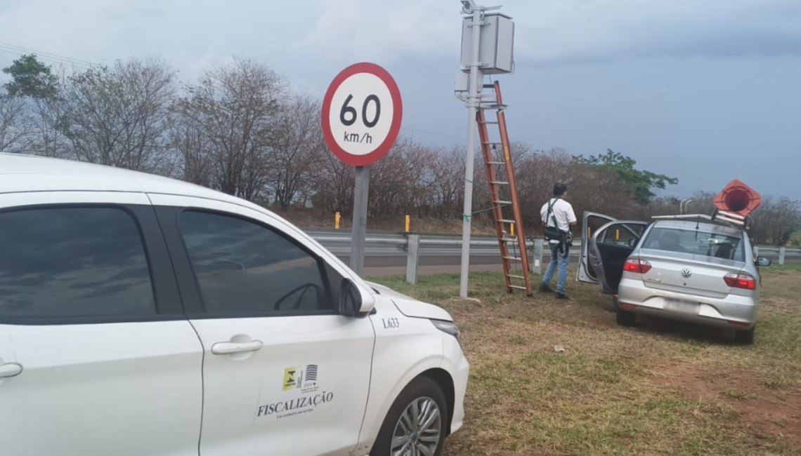Ipem-SP verifica radares na rodovia SP 294, em Tupi Paulista