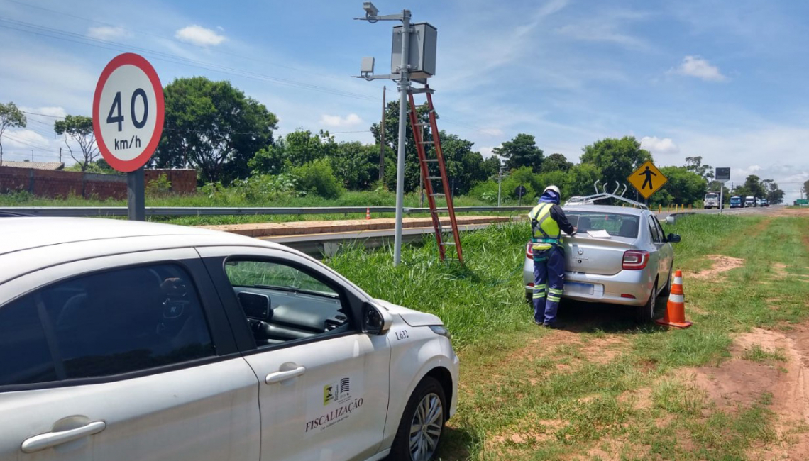 Em Paraguaçu Paulista, Ipem-SP verifica radar na rodovia SP 284