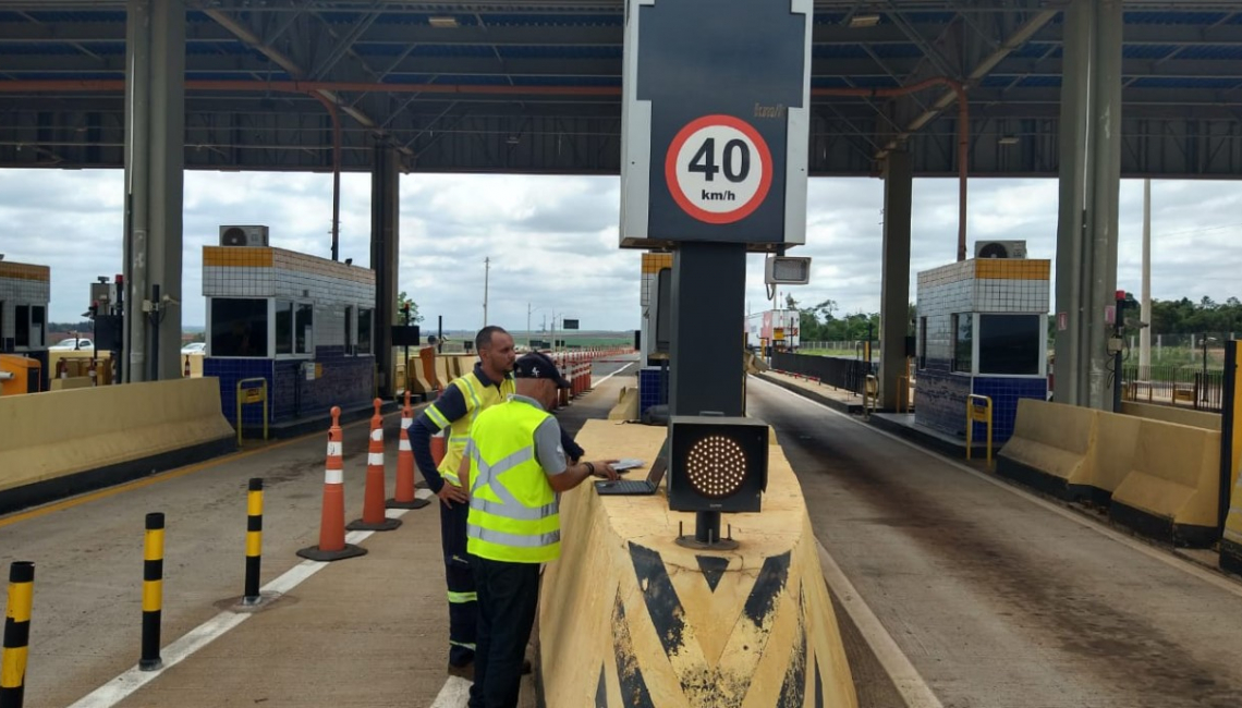 Em Marília, Ipem-SP verifica radares na praça de pedágio da rodovia SP 333