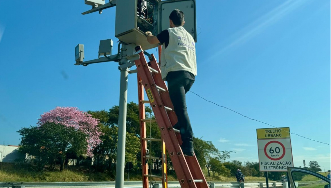 Em Pederneiras, Ipem-SP verifica radar na rodovia SP 261