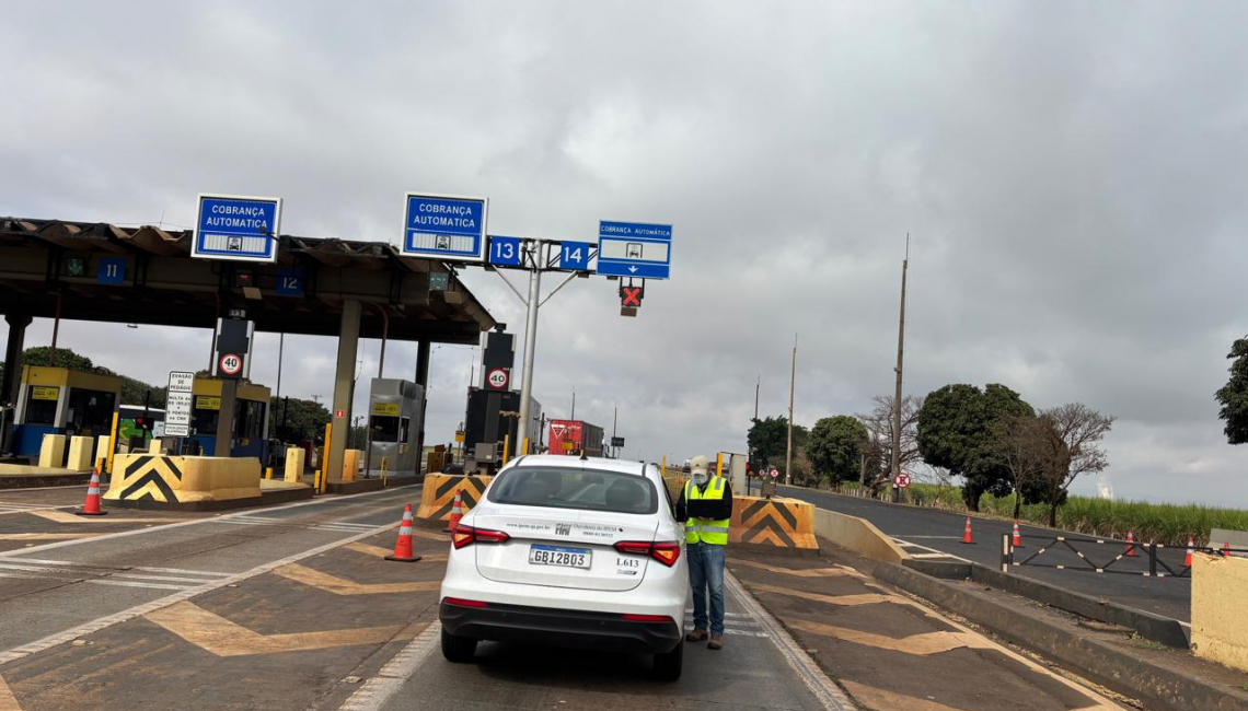 Em Ituverava, Ipem-SP verifica radar na praça de pedágio da rodovia SP 330