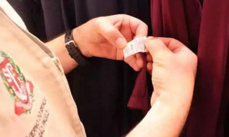 Ipem-SP alerta sobre cuidados na compra de produtos para o Dia das Mães
